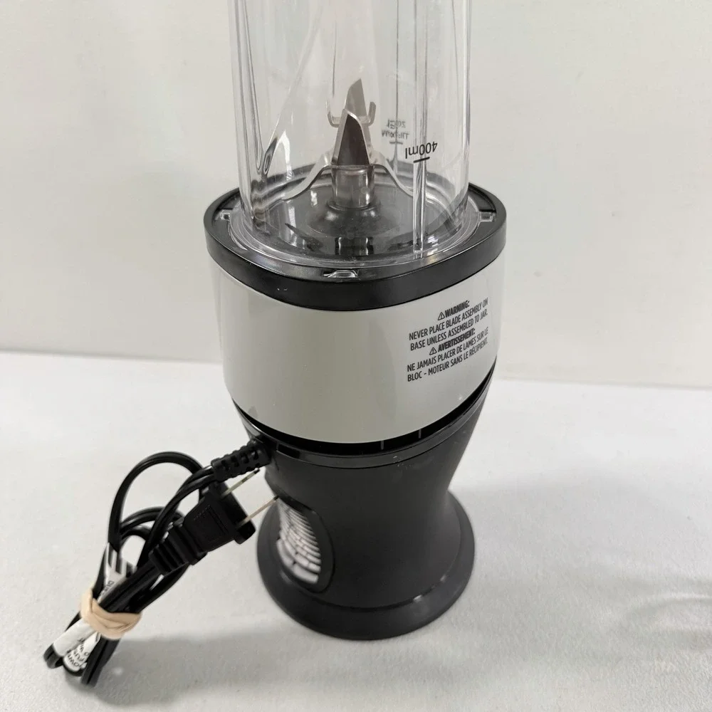 Ninja Nutri Blender QB3 Series 30 W/ 2 Cups 2 Lids Blade Assembly 700W TESTED